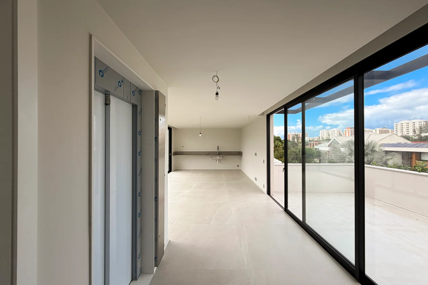 Casa Triplex com Elevador
