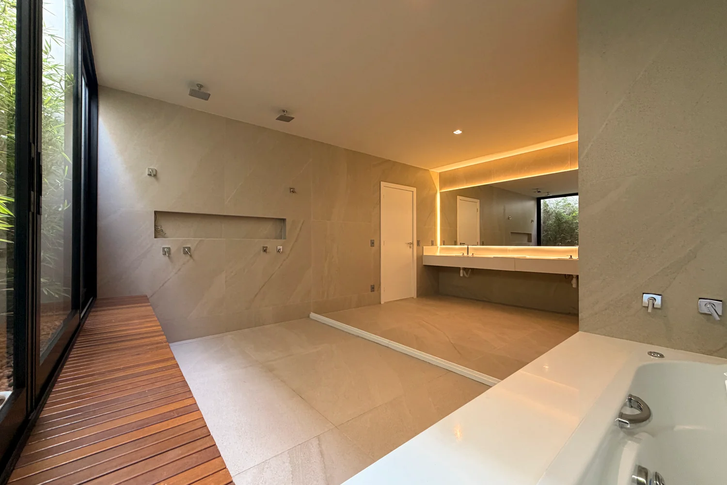 Casa Triplex com Elevador