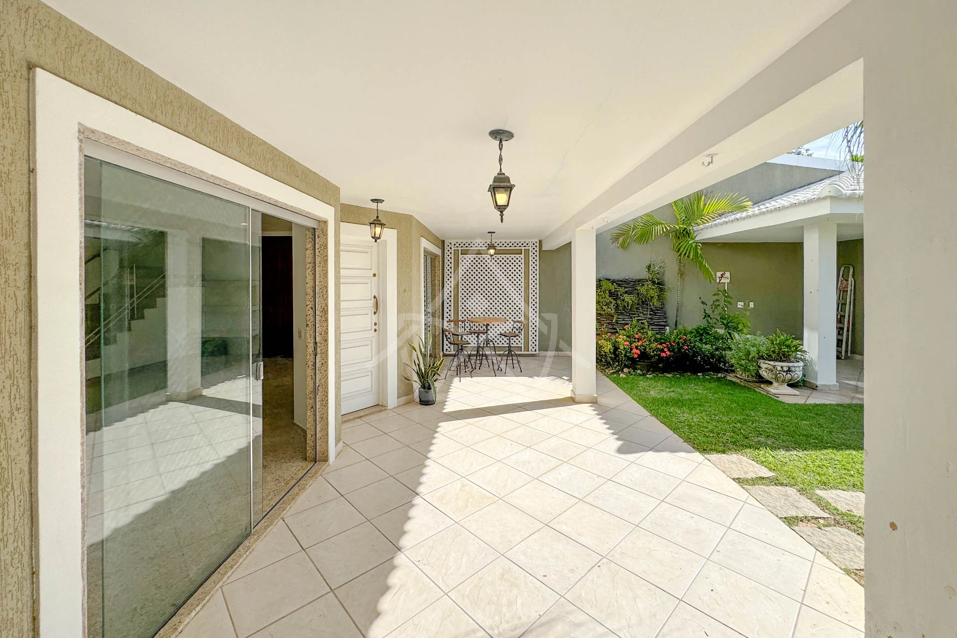 Casa com 4 Quartos