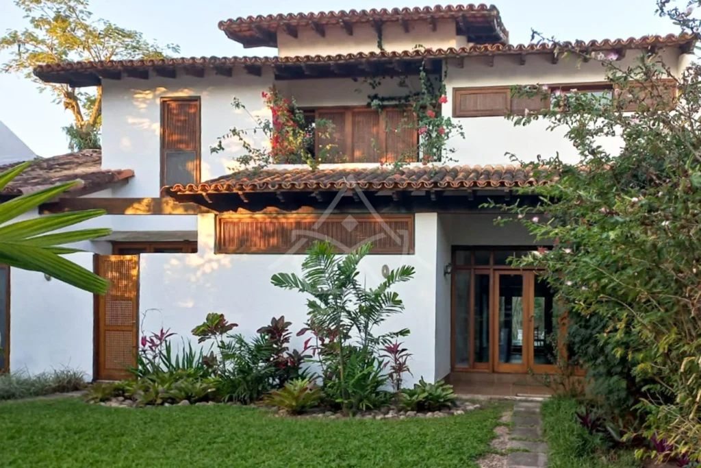Casa no Lafayette de Andrada