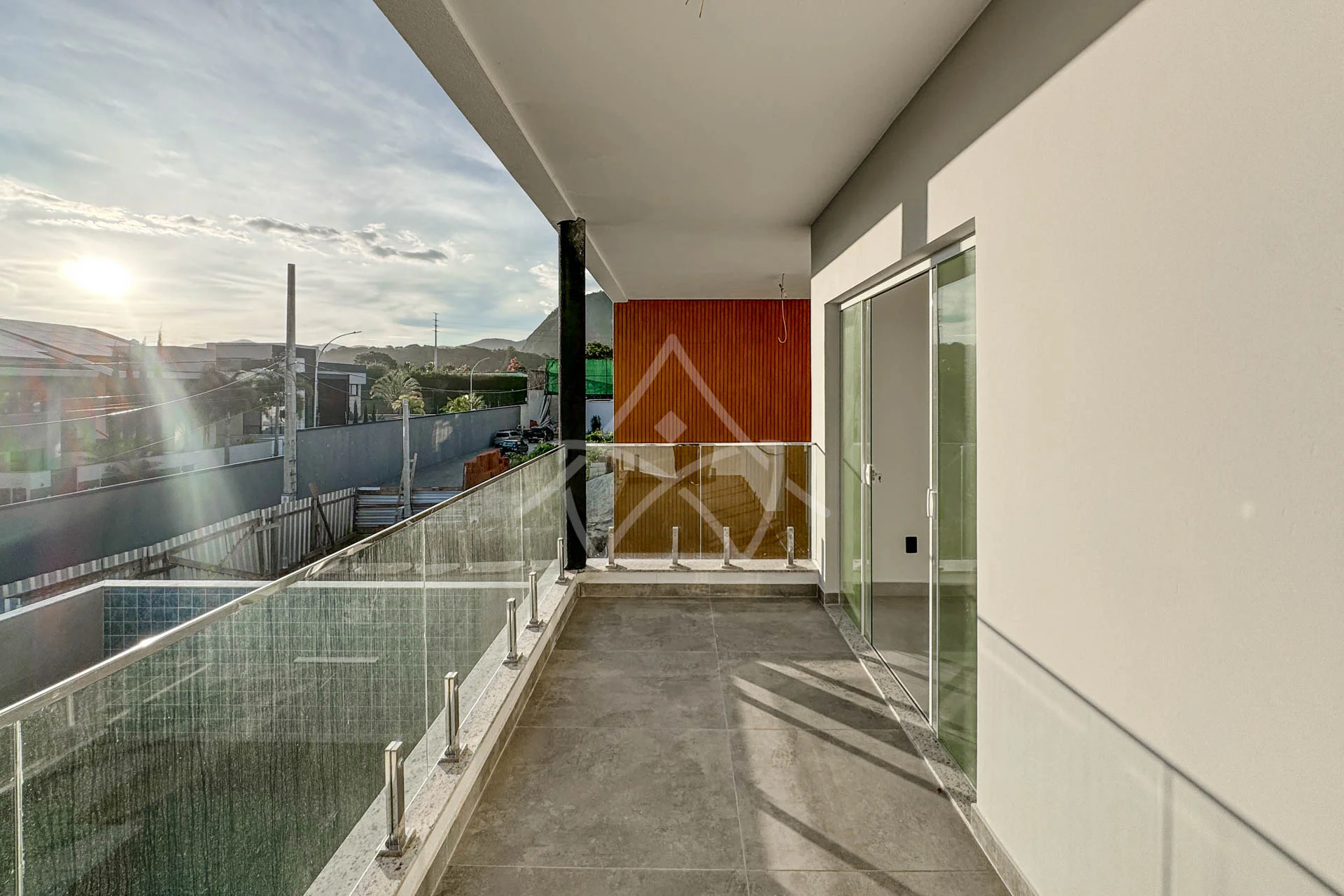 Casa Triplex com Energia Solar