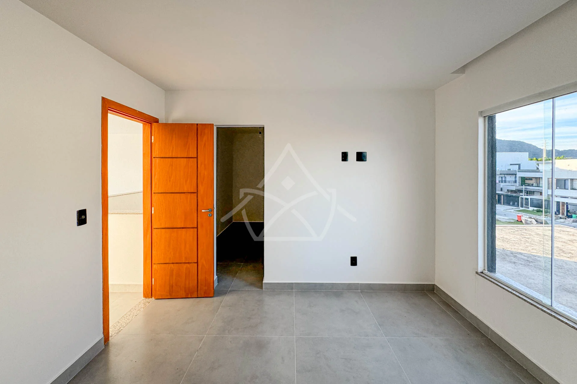 Casa Triplex com Energia Solar
