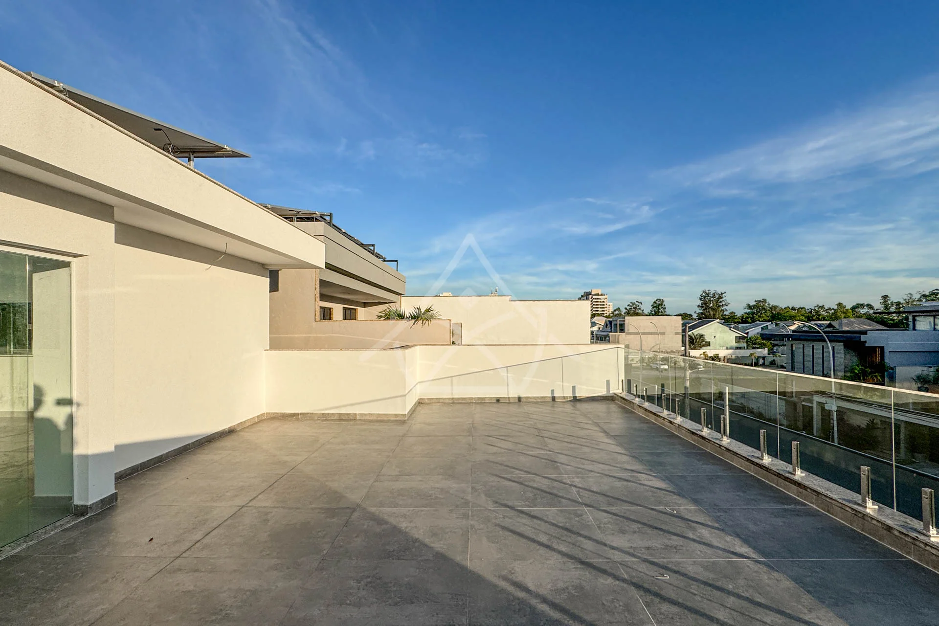 Casa Triplex com Energia Solar