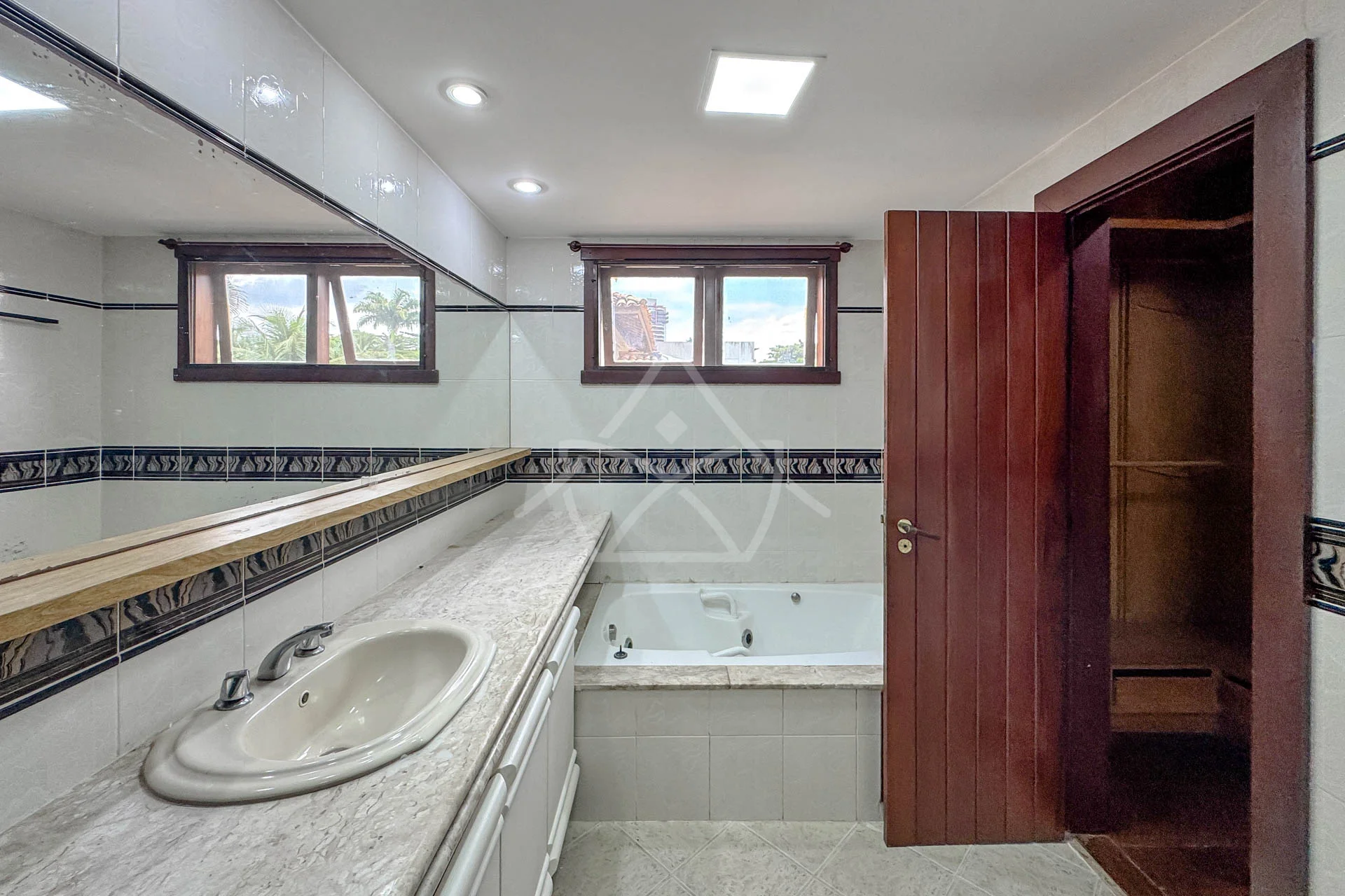 Casa com Escritório na Barra da Tijuca