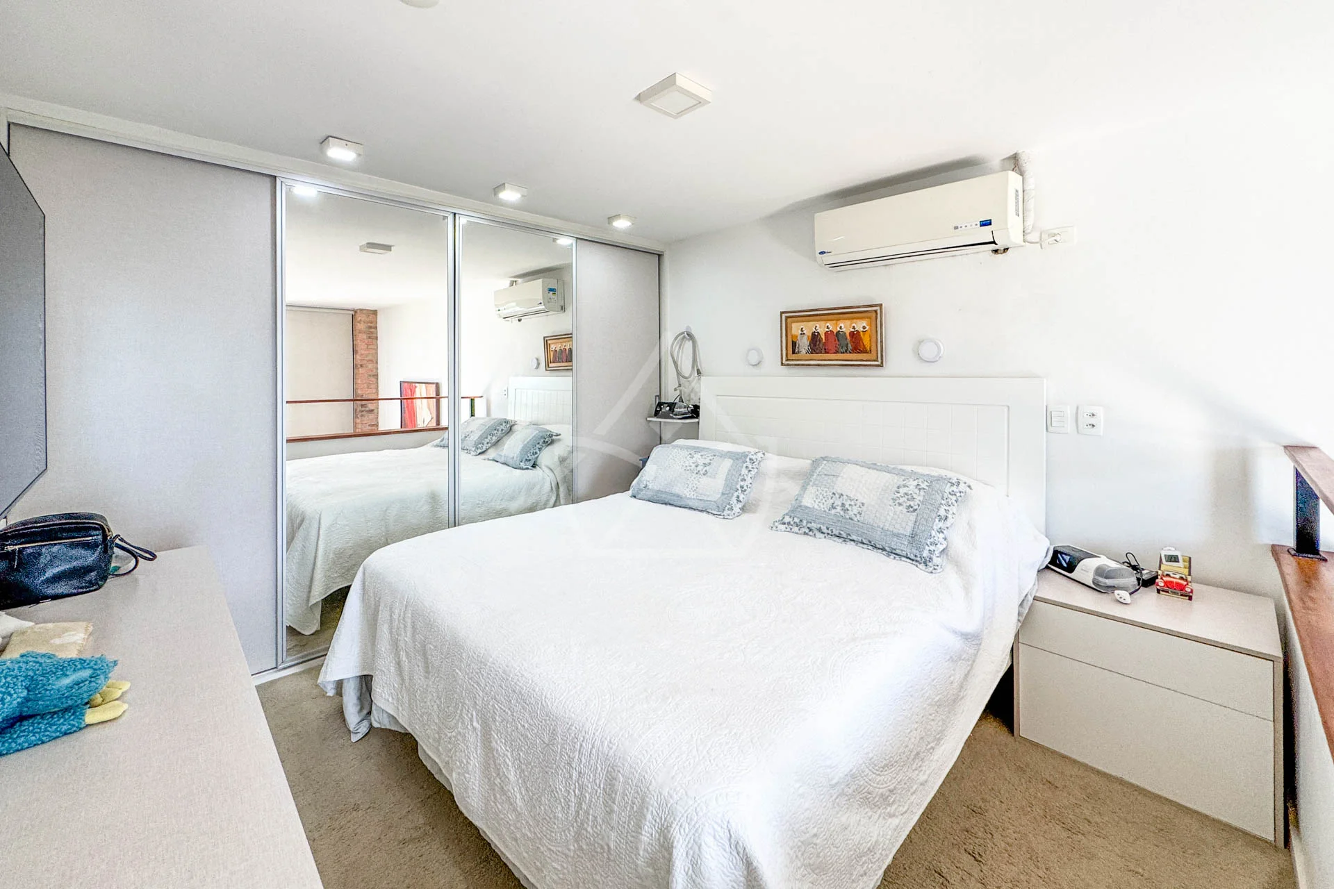 Casa com 9 Suítes no Recreio dos Bandeirantes