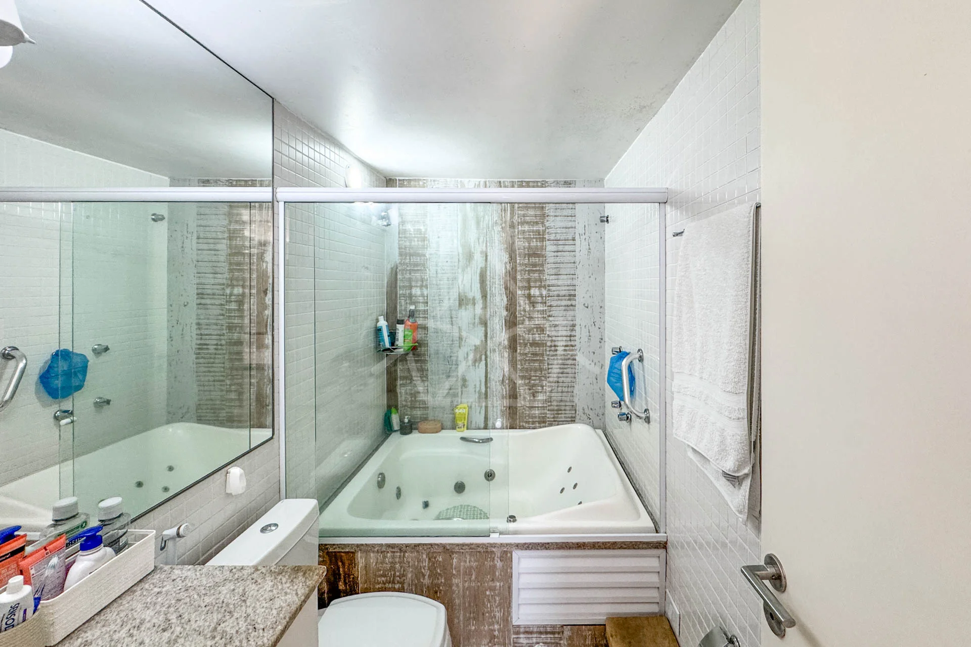 Casa com 9 Suítes no Recreio dos Bandeirantes