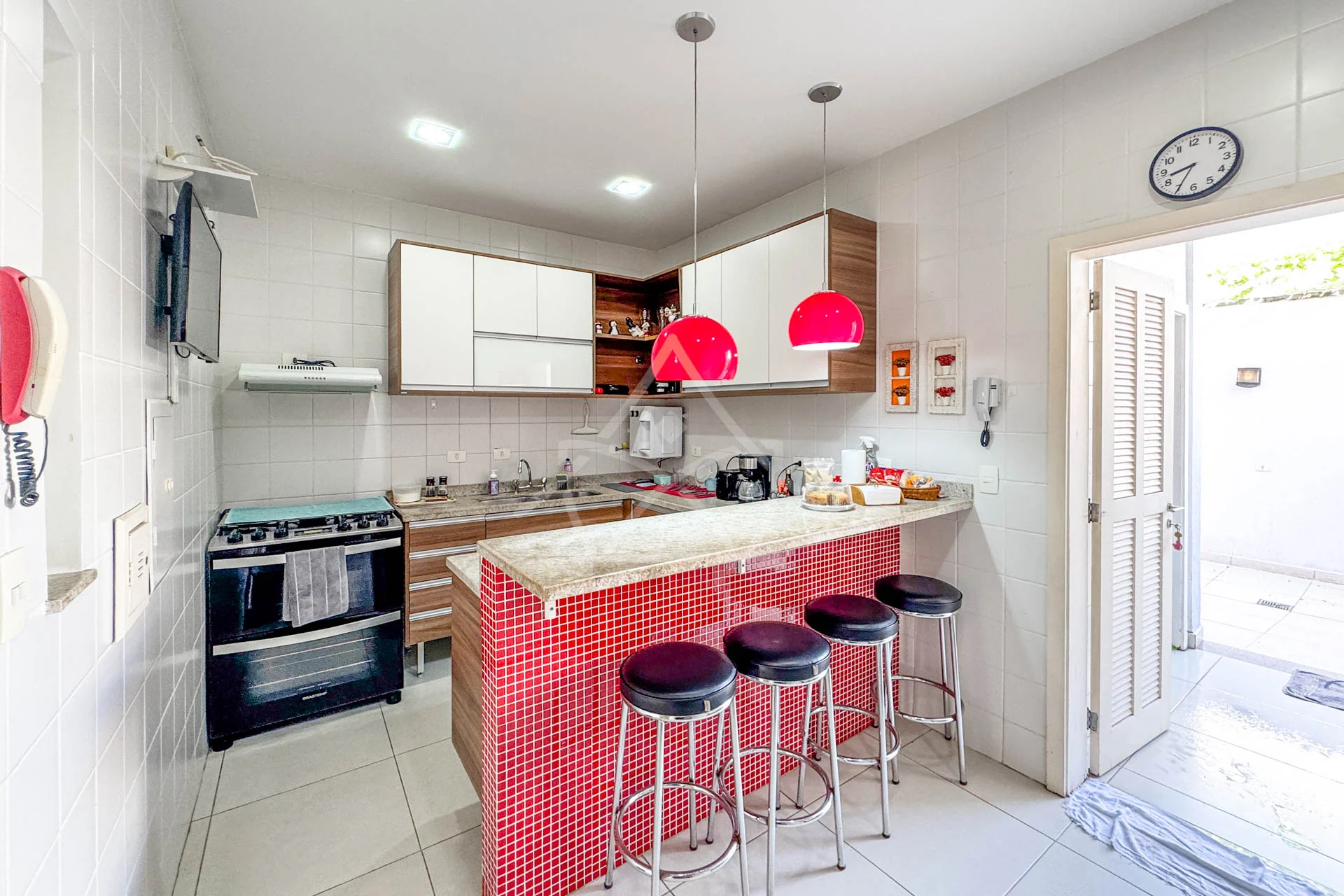 Casa com 9 Suítes no Recreio dos Bandeirantes