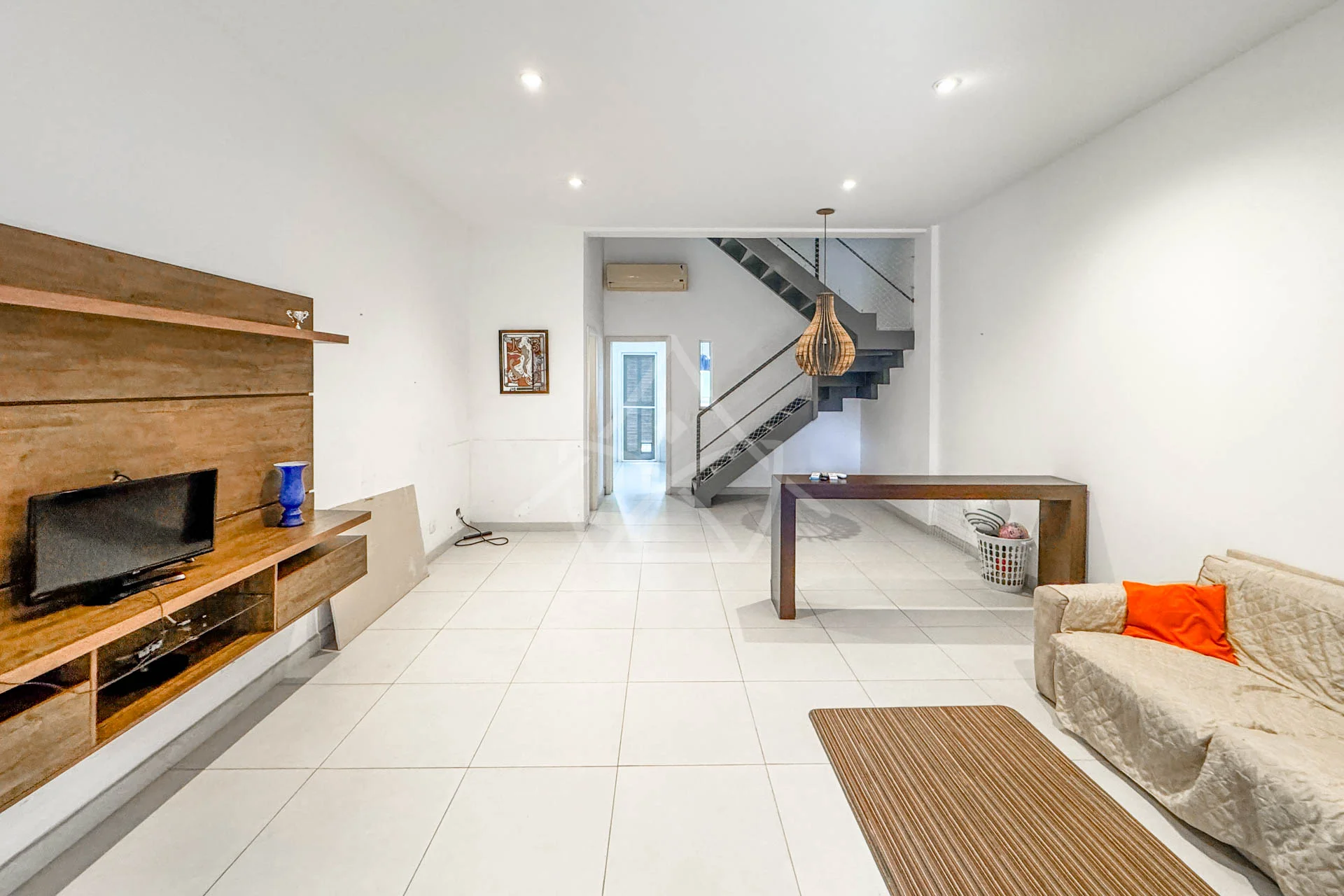 Casa com 9 Suítes no Recreio dos Bandeirantes