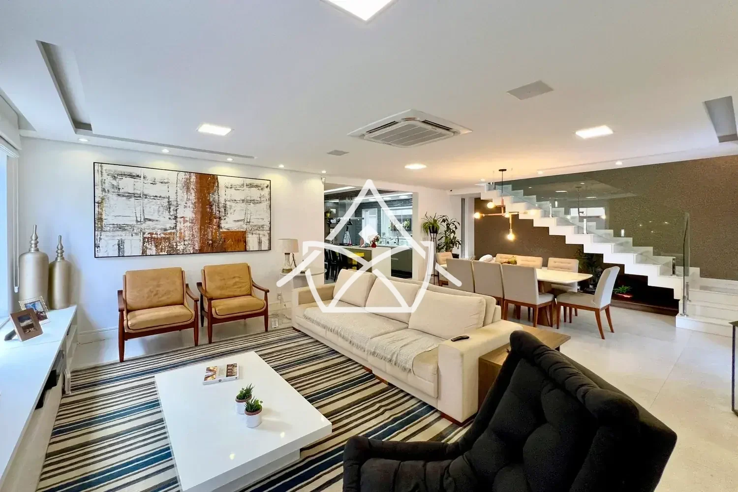 Casa no Art Life com 5 Quartos no Recreio dos Bandeirantes