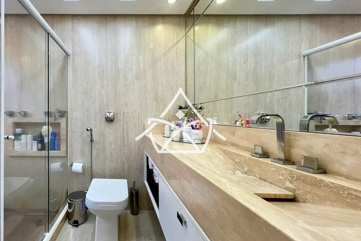 Casa no Art Life com 5 Quartos no Recreio dos Bandeirantes