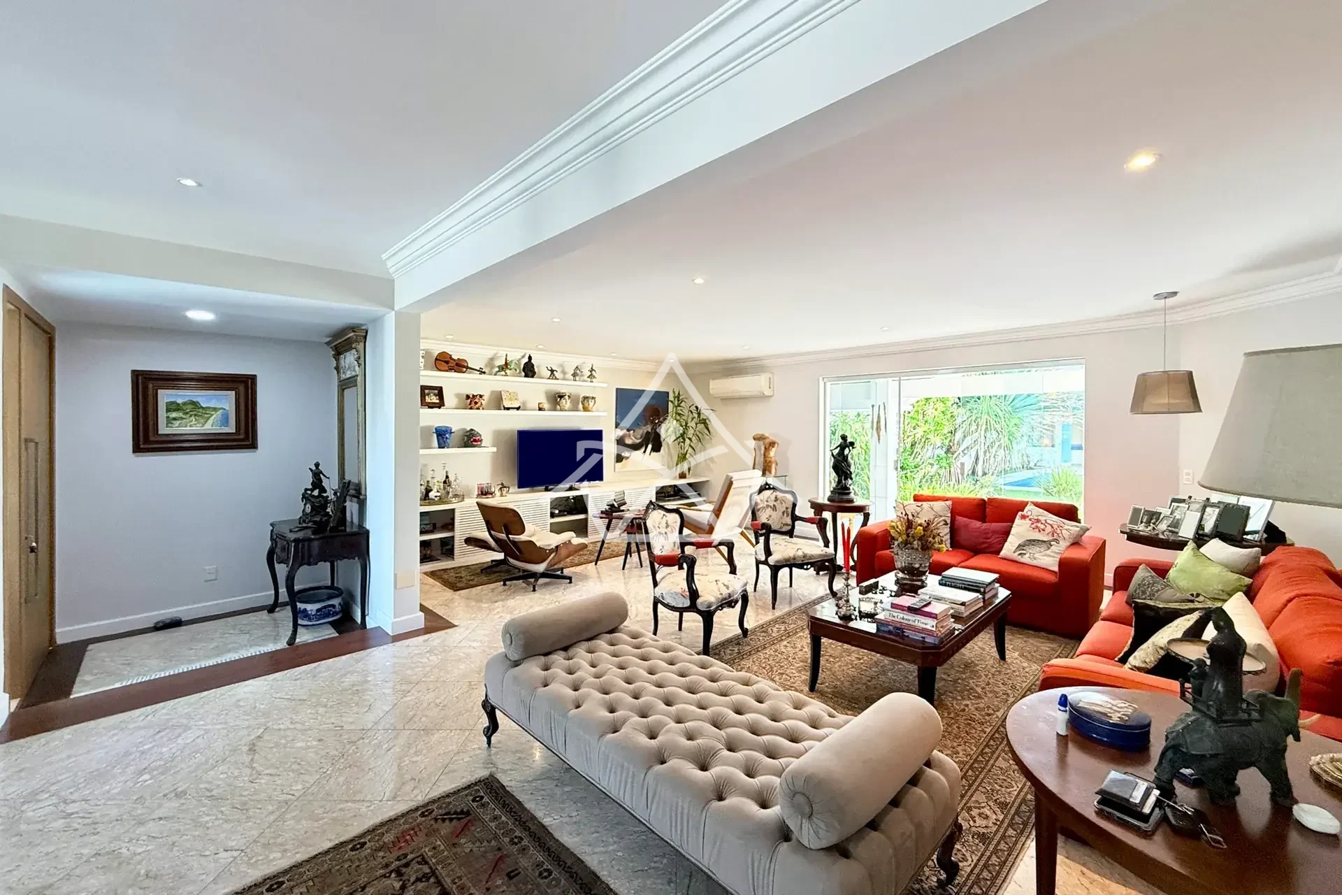 Casa Triplex com Quintal Gramado na Barra da Tijuca