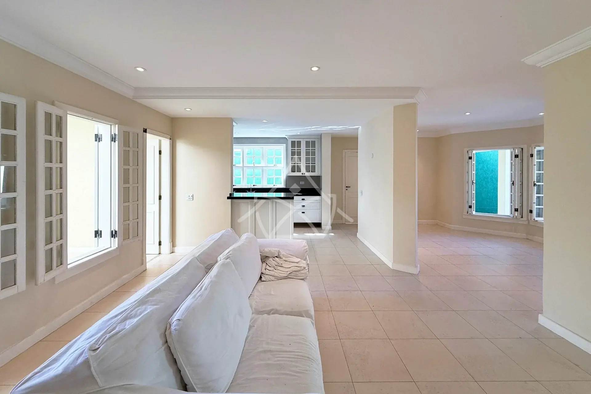 Casa Triplex com Quarto Térreo na Barra da Tijuca