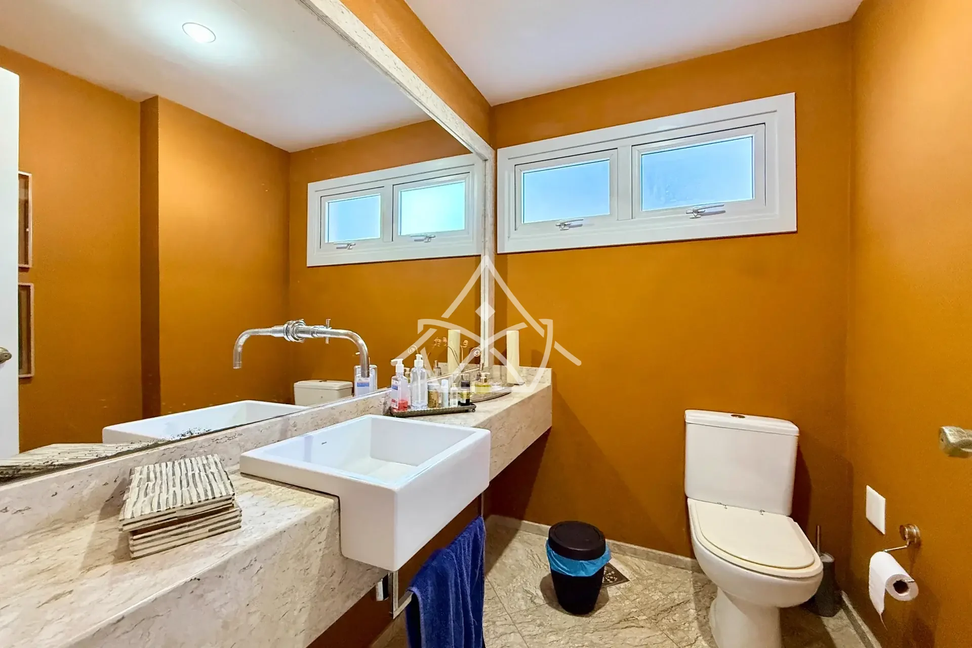 Casa Triplex com Quintal Gramado na Barra da Tijuca