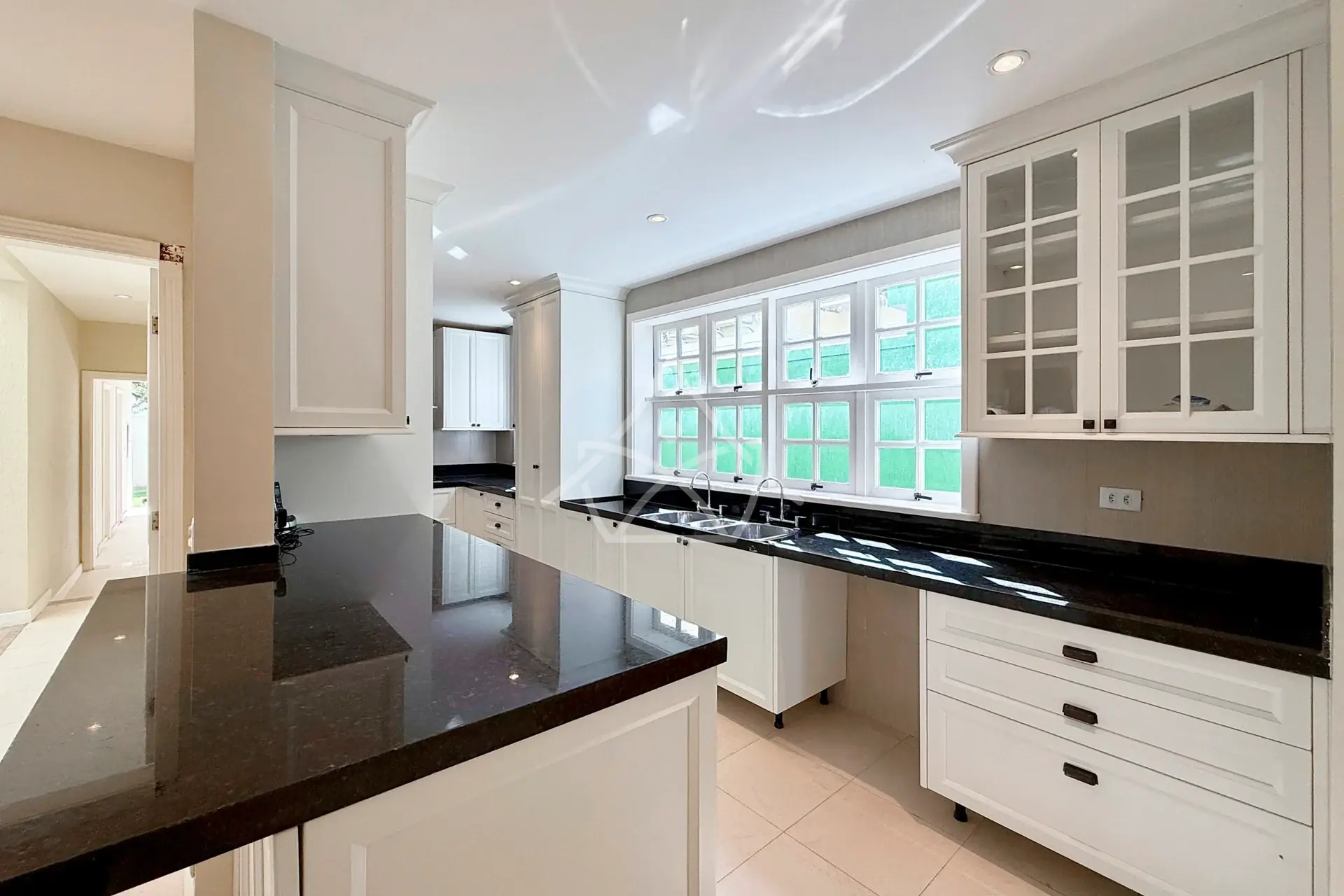 Casa Triplex com Quarto Térreo na Barra da Tijuca