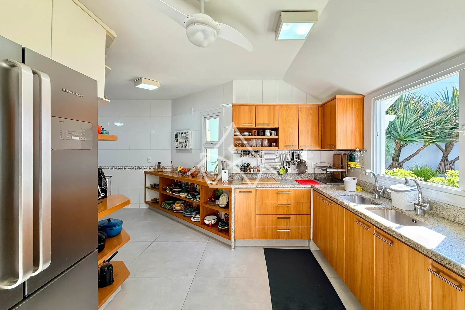 Casa Triplex com Quintal Gramado na Barra da Tijuca