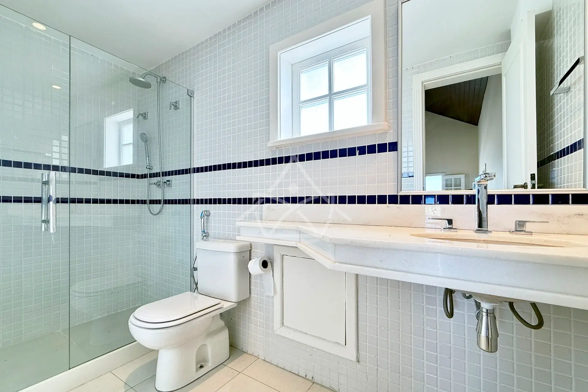 Casa Triplex com Quarto Térreo na Barra da Tijuca