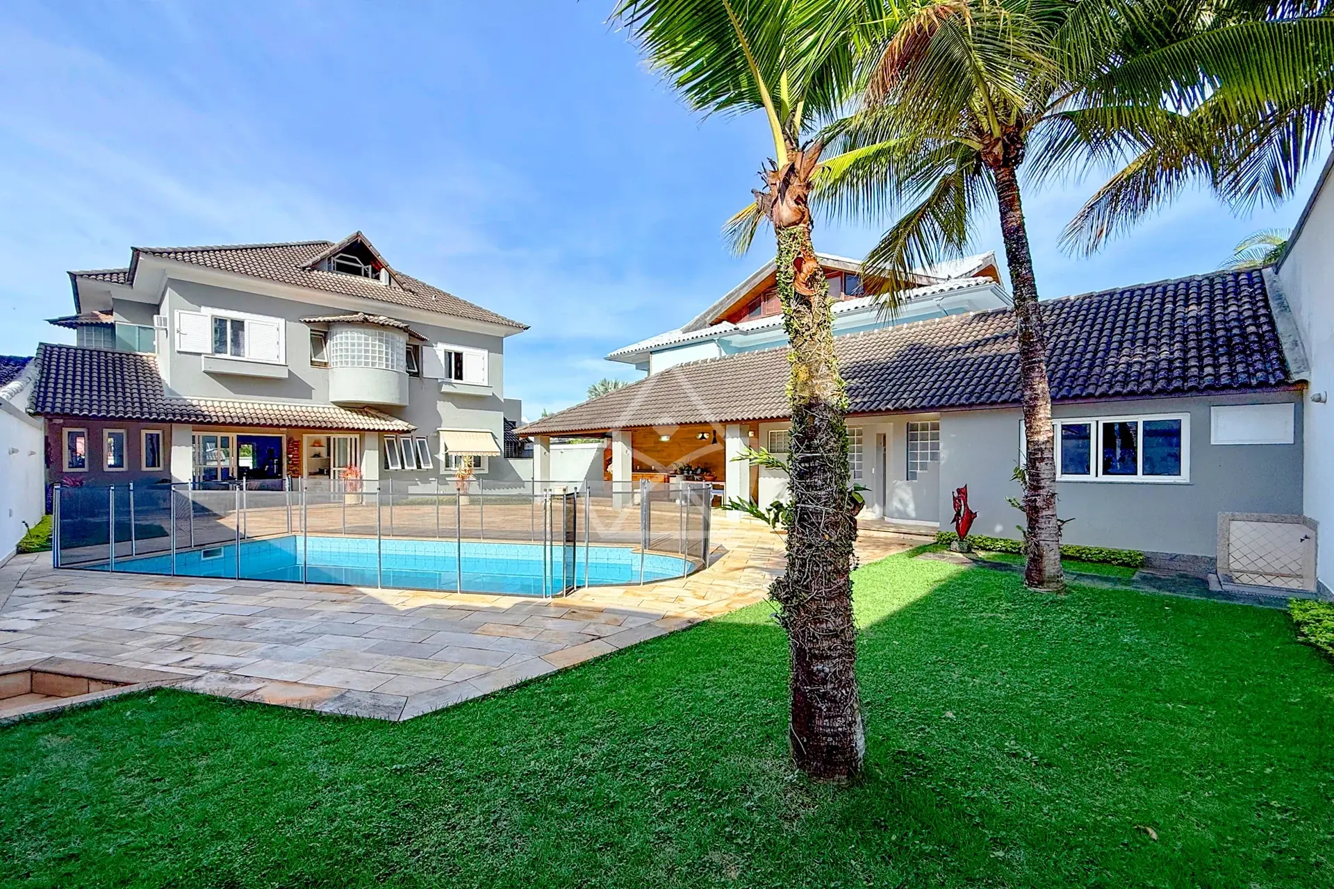 Casa com Estilo Tradicional na Barra da Tijuca