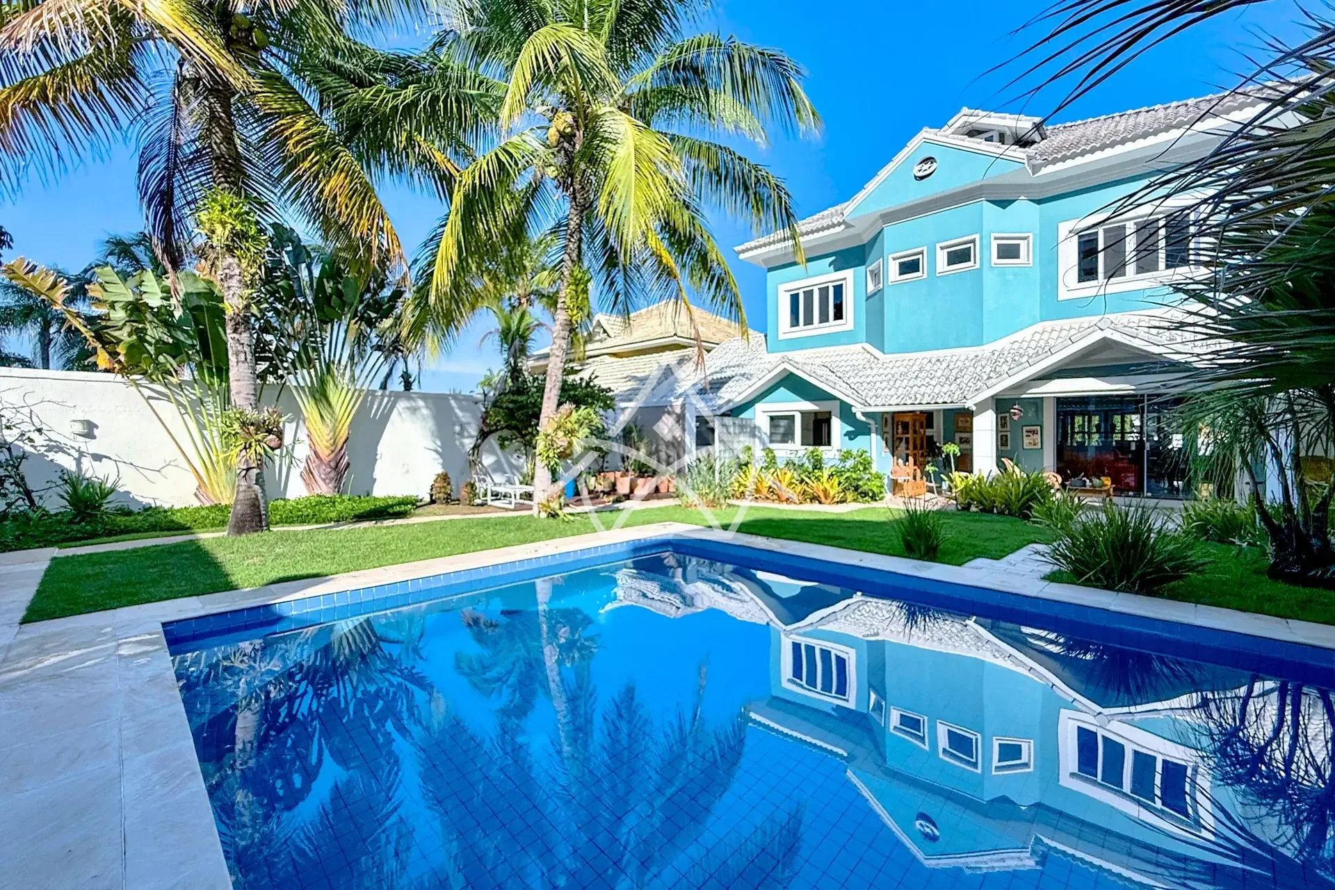 Casa Triplex com Quintal Gramado na Barra da Tijuca