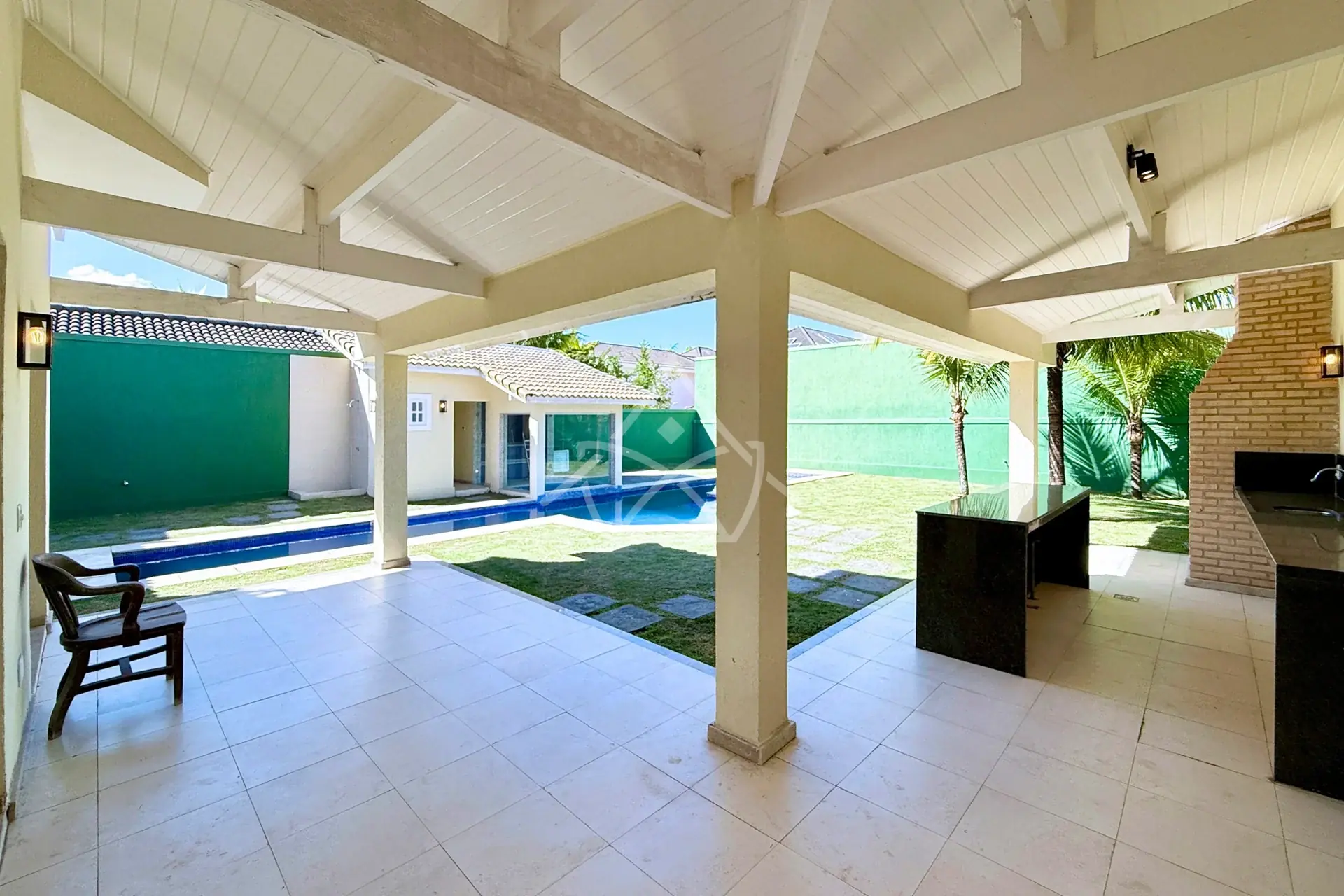 Casa Triplex com Quarto Térreo na Barra da Tijuca