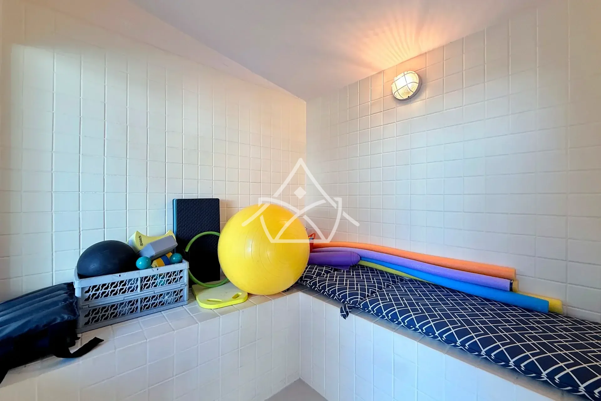 Casa Triplex com Quintal Gramado na Barra da Tijuca