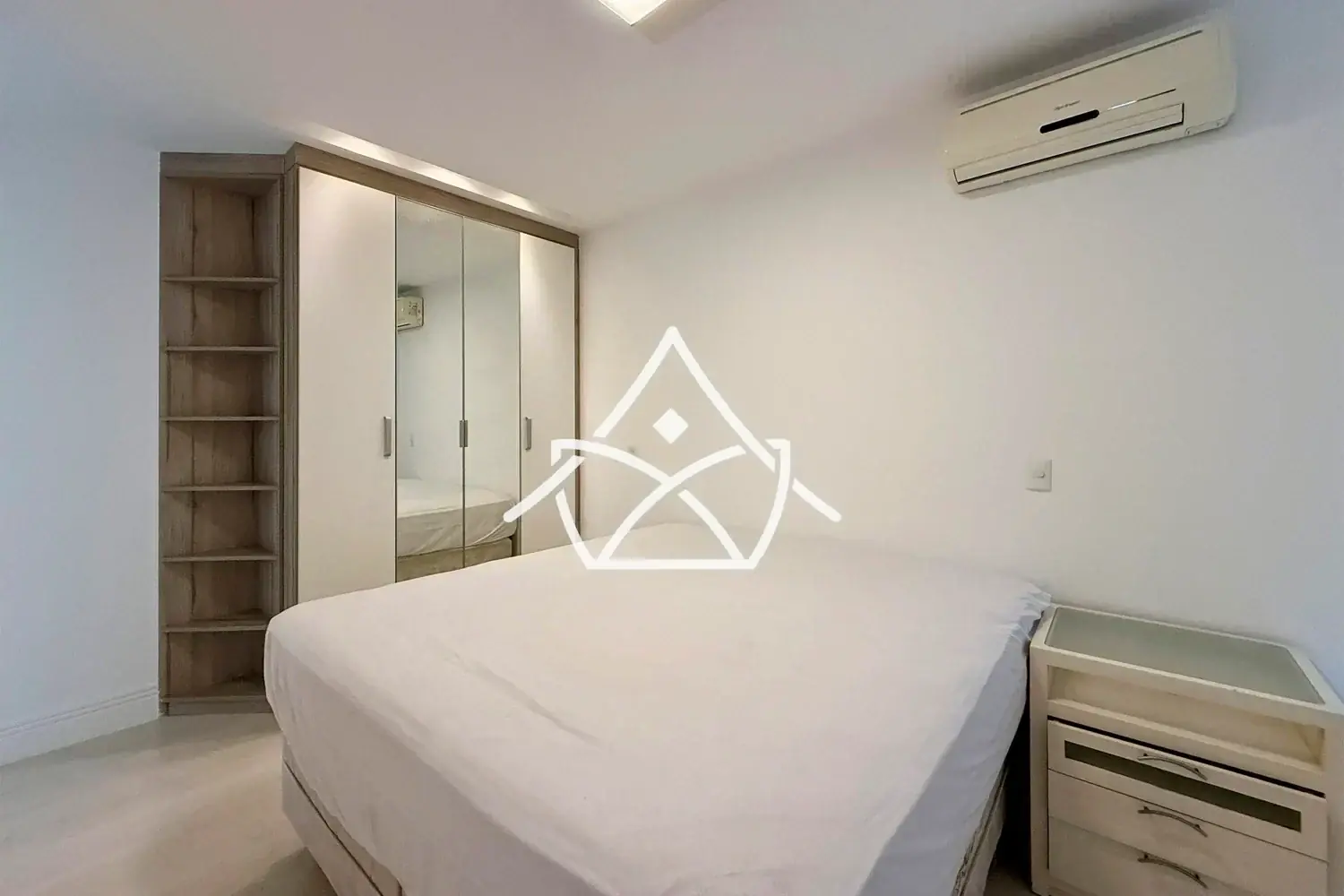 Casa com Adega no Del Lago na Barra da Tijuca
