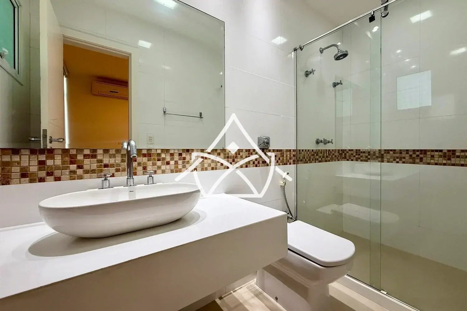 Casa com Adega no Del Lago na Barra da Tijuca
