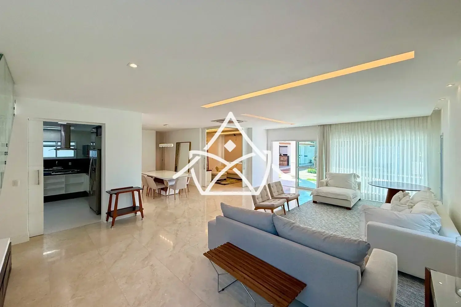 Casa com Adega no Del Lago na Barra da Tijuca