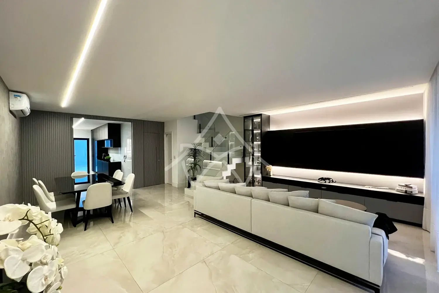 Casa Triplex Mobiliado no Recreio dos Bandeirantes