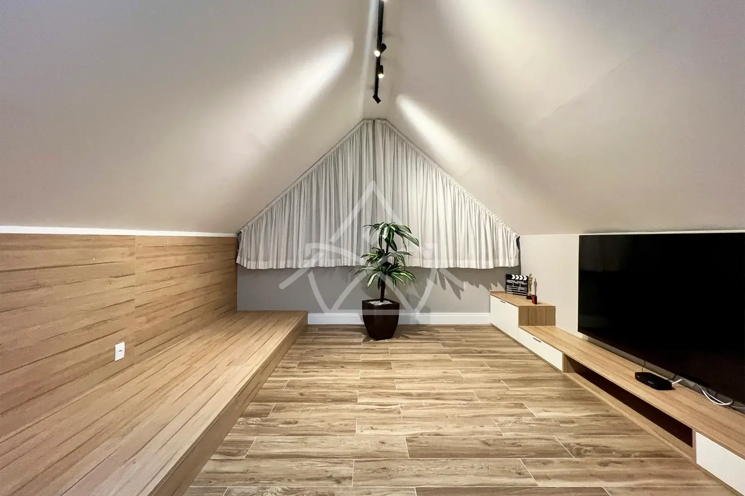 Casa Triplex Mobiliado no Recreio dos Bandeirantes