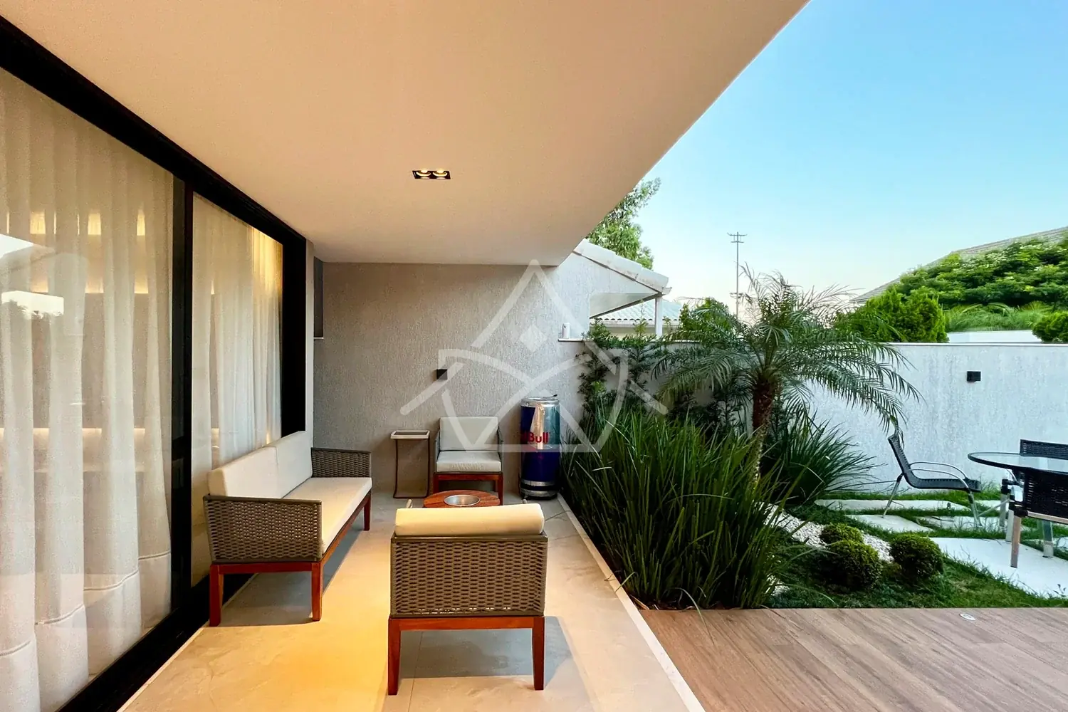Casa Triplex Mobiliado no Recreio dos Bandeirantes