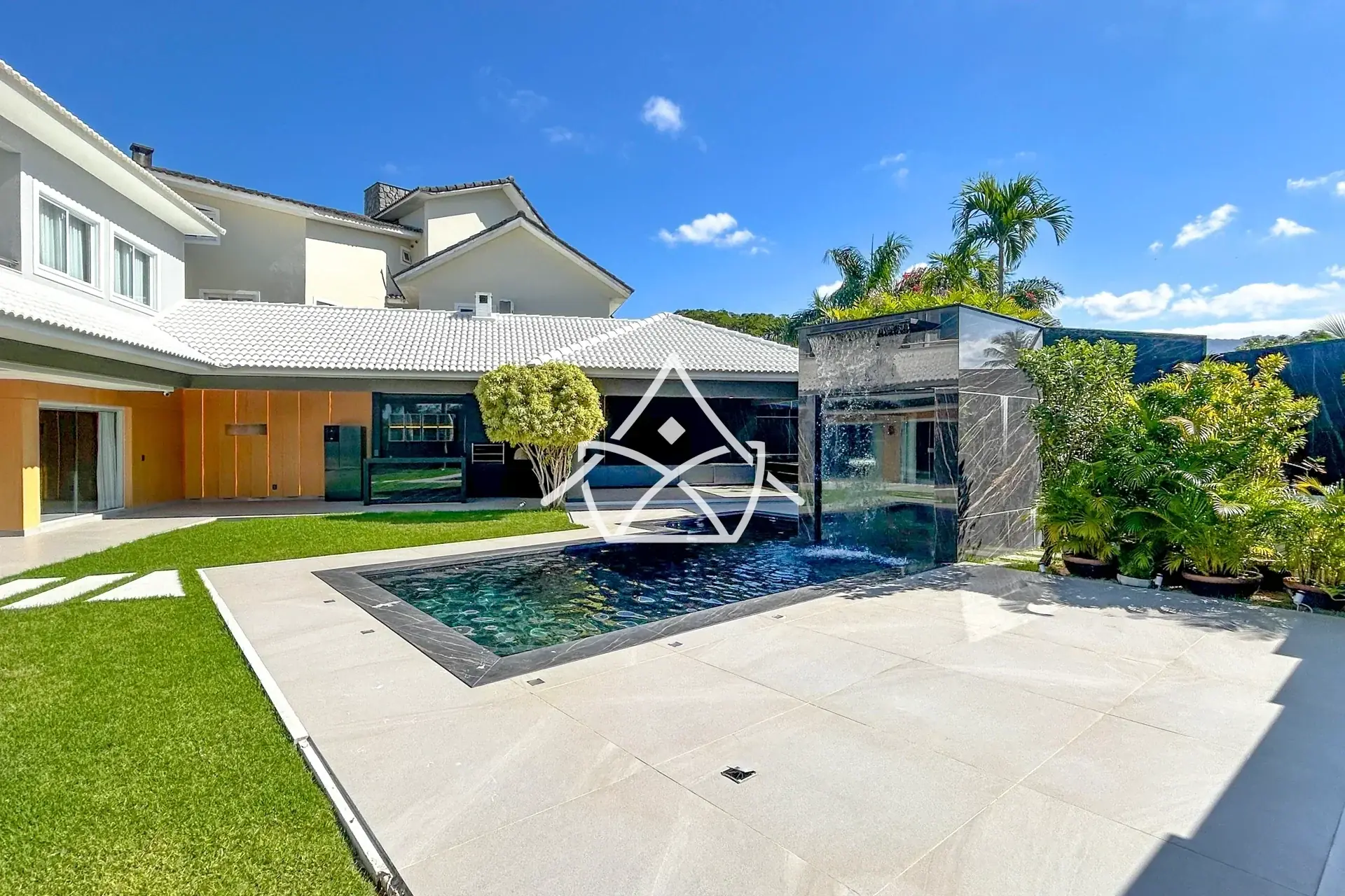 Casa Duplex Com SPA na Barra da Tijuca