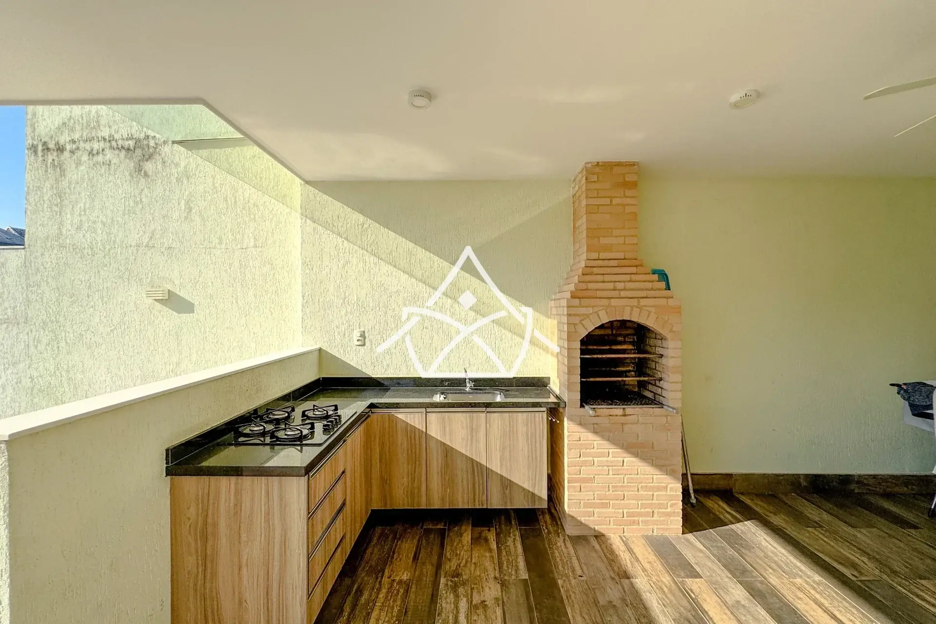 Casa com Adega no Riviera Del Sol no Recreio dos Bandeirantes