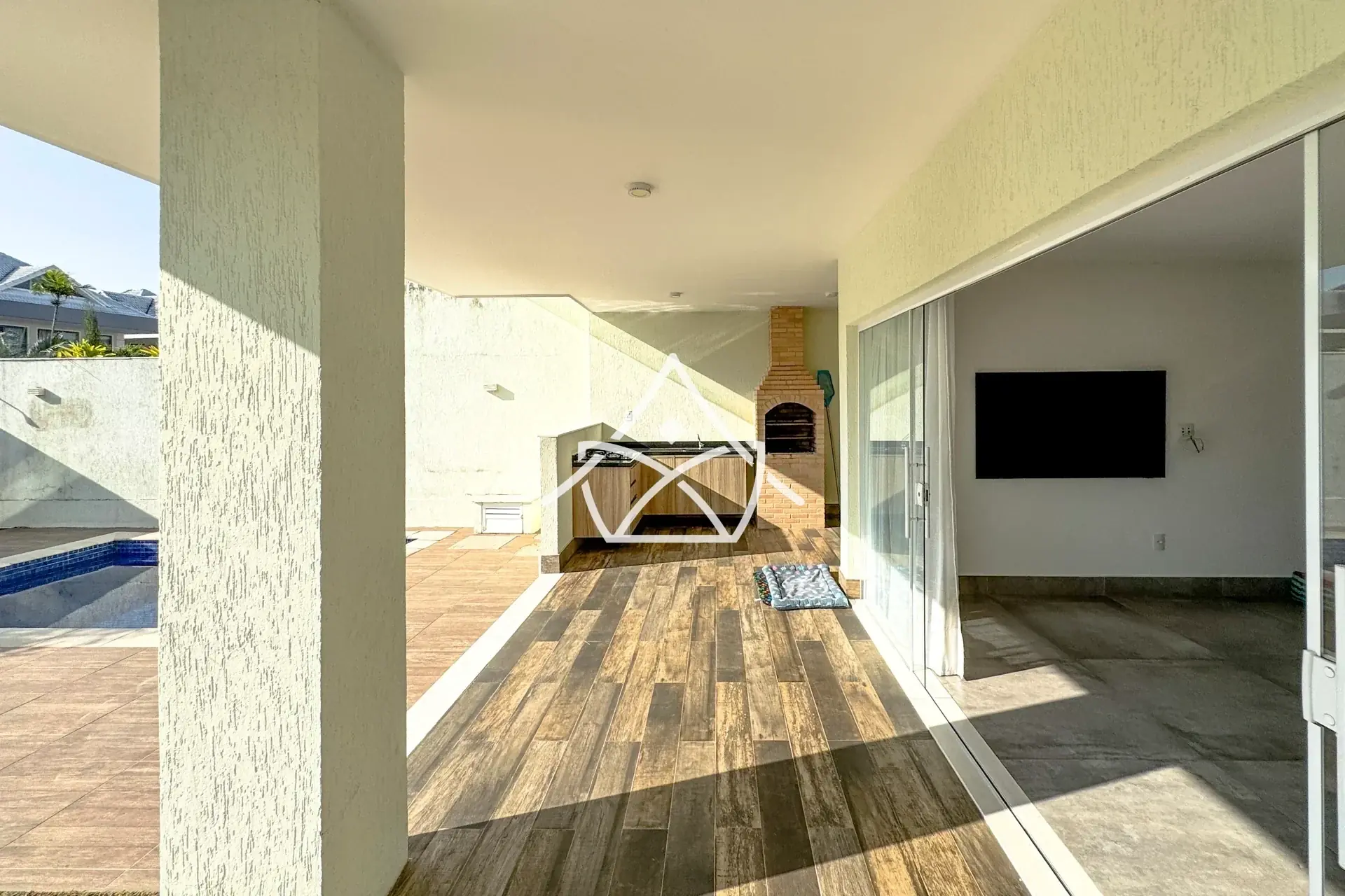 Casa com Adega no Riviera Del Sol no Recreio dos Bandeirantes
