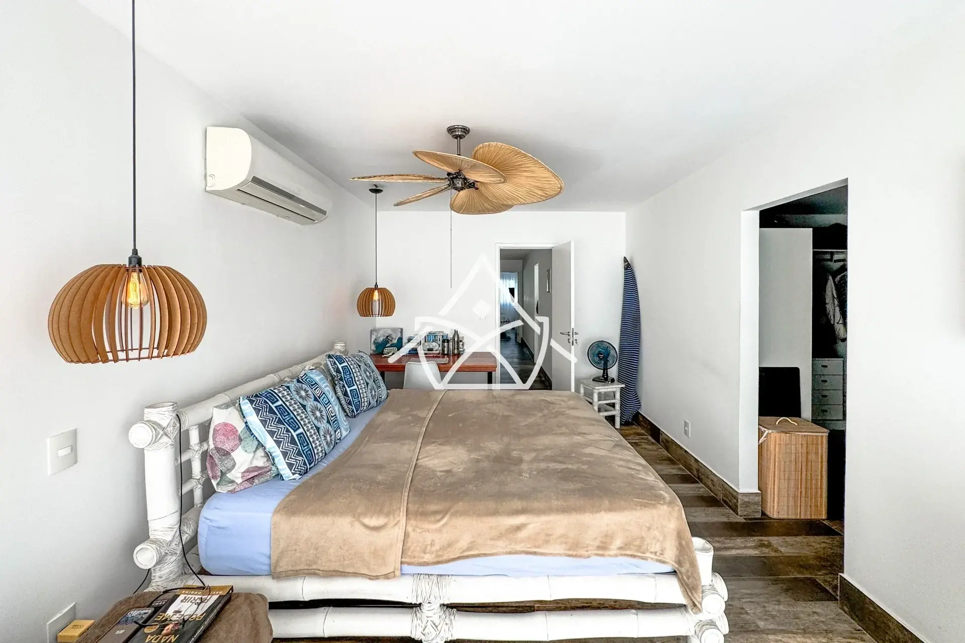 Casa com Adega no Riviera Del Sol no Recreio dos Bandeirantes