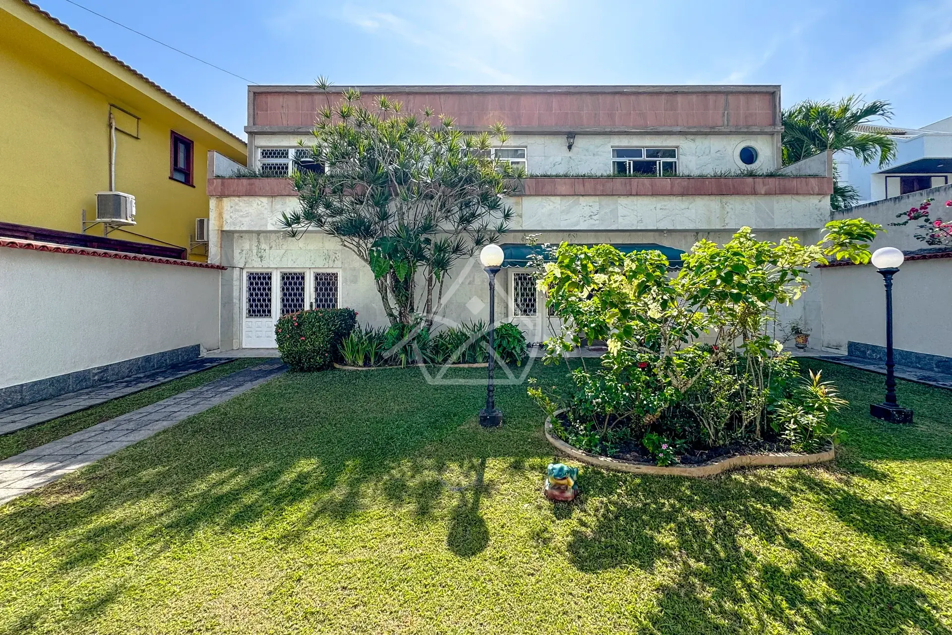 Casa Amplo quintal com jardim na Barra da Tijuca