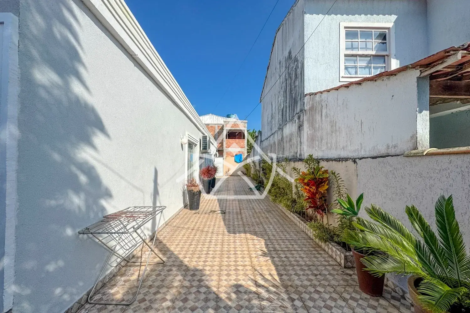 Casa Linear no Flamboyants no Recreio dos Bandeirantes