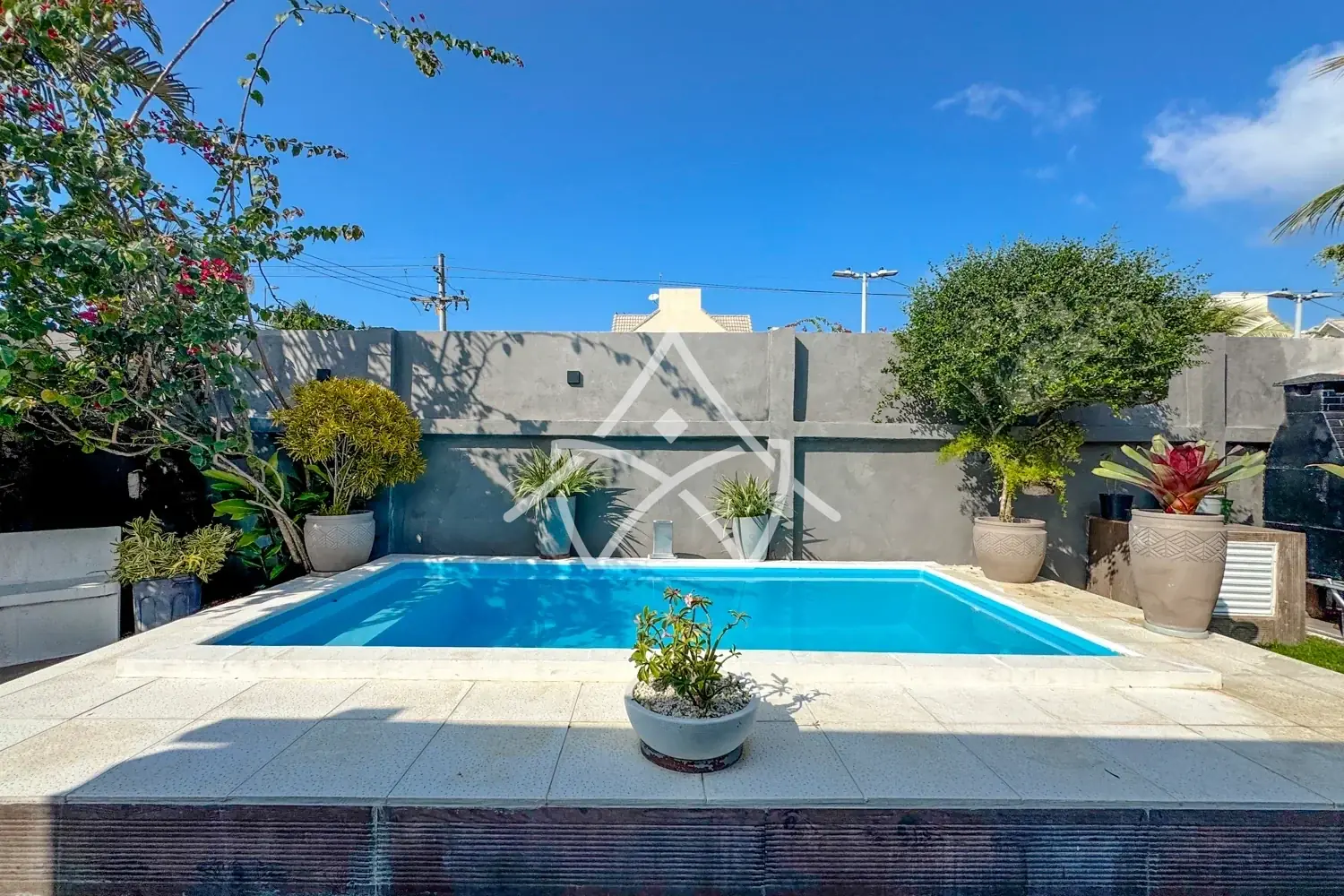 Casa Linear no Flamboyants no Recreio dos Bandeirantes