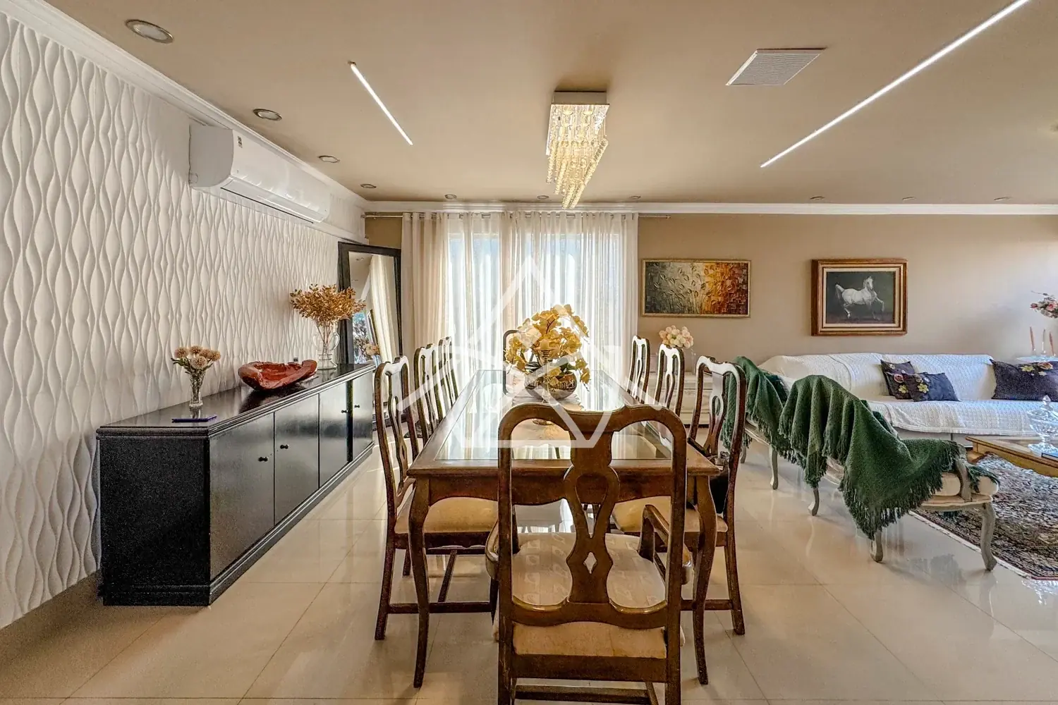 Casa Linear no Flamboyants no Recreio dos Bandeirantes