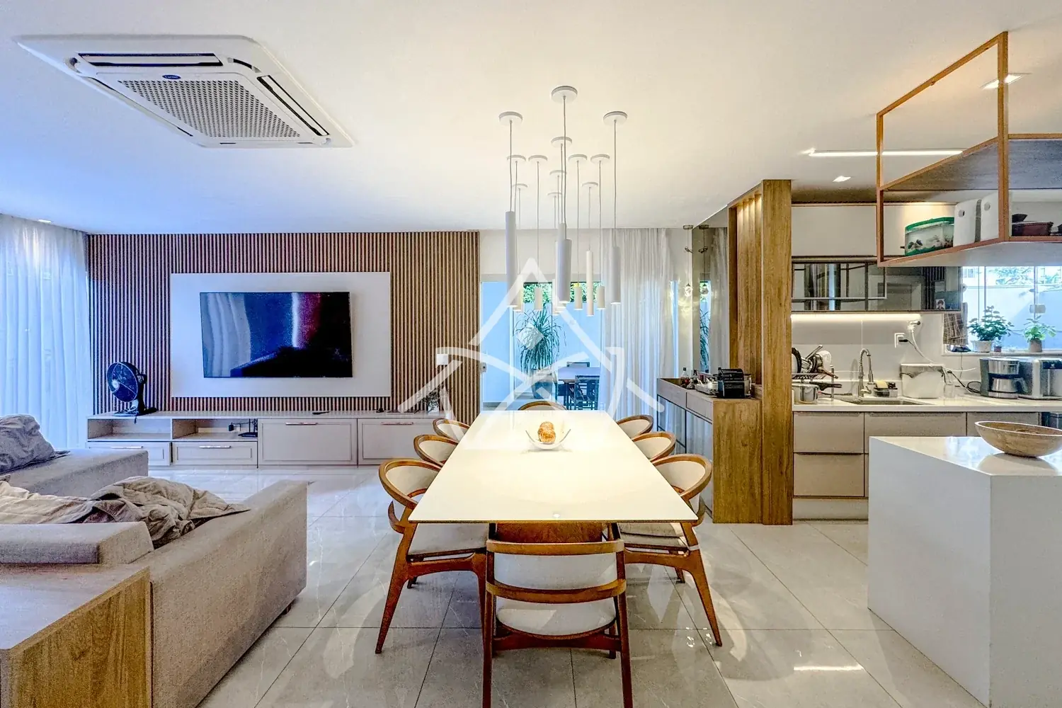 Casa com hidromassagem no Recreio dos Bandeirantes