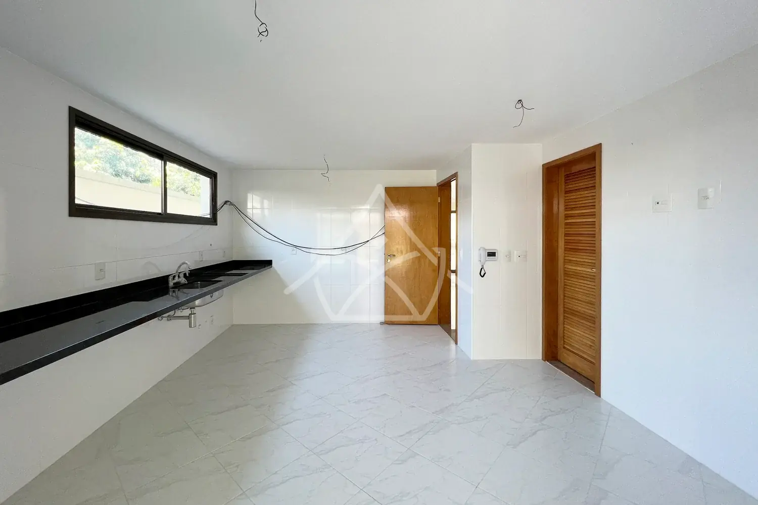 Casa em Estilo Contemporâneo no Recreio dos Bandeirantes