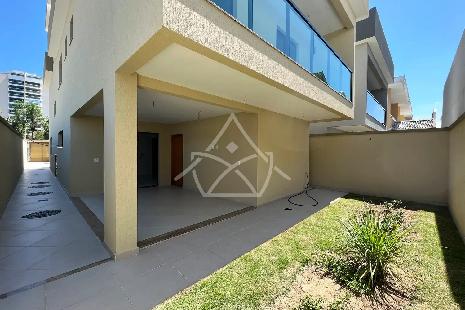 Casa em Estilo Contemporâneo no Recreio dos Bandeirantes