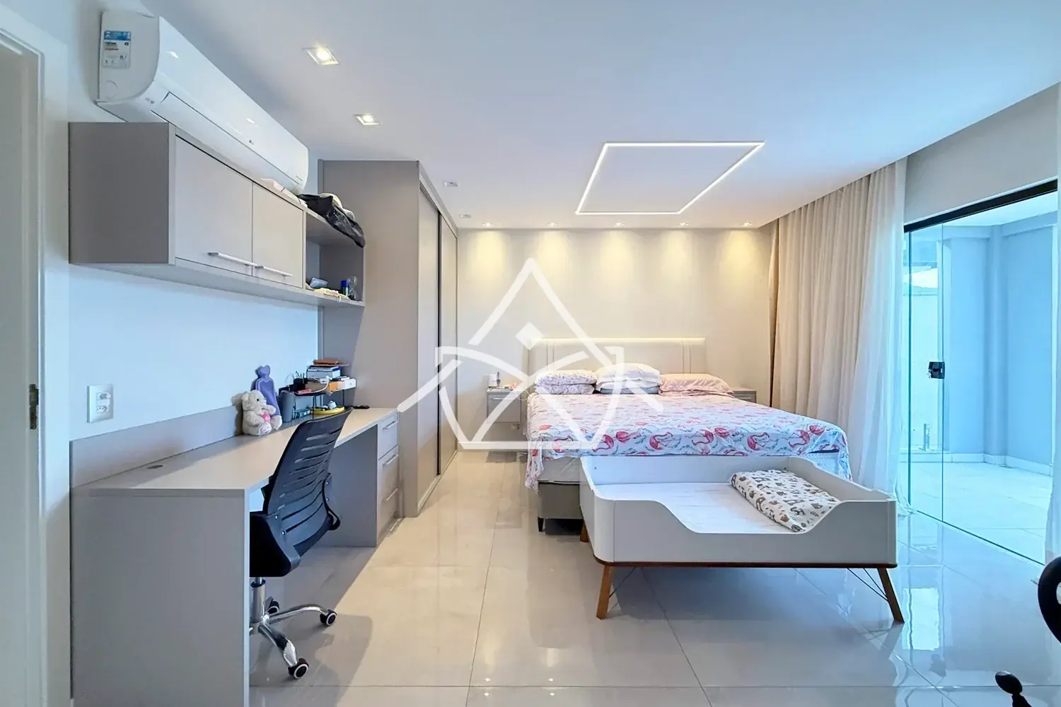 Casa Triplex com 4 Quartos no Recreio dos Bandeirantes