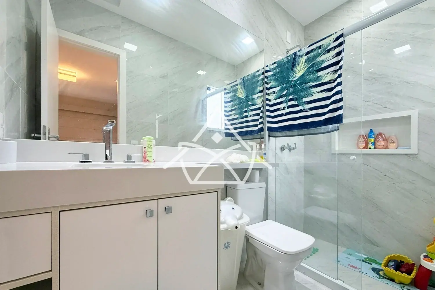 Casa Triplex com 4 Quartos no Recreio dos Bandeirantes