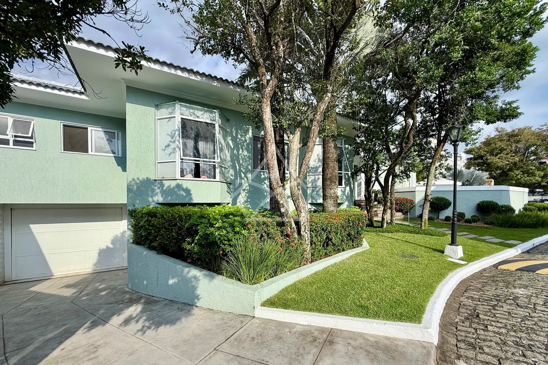 Casa Duplex na Barra da Tijuca à Venda