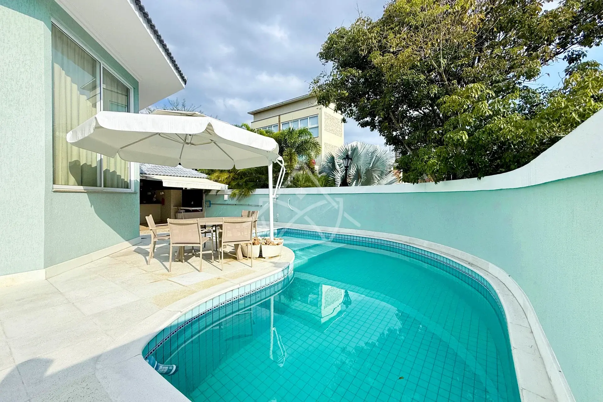 Casa Duplex na Barra da Tijuca à Venda
