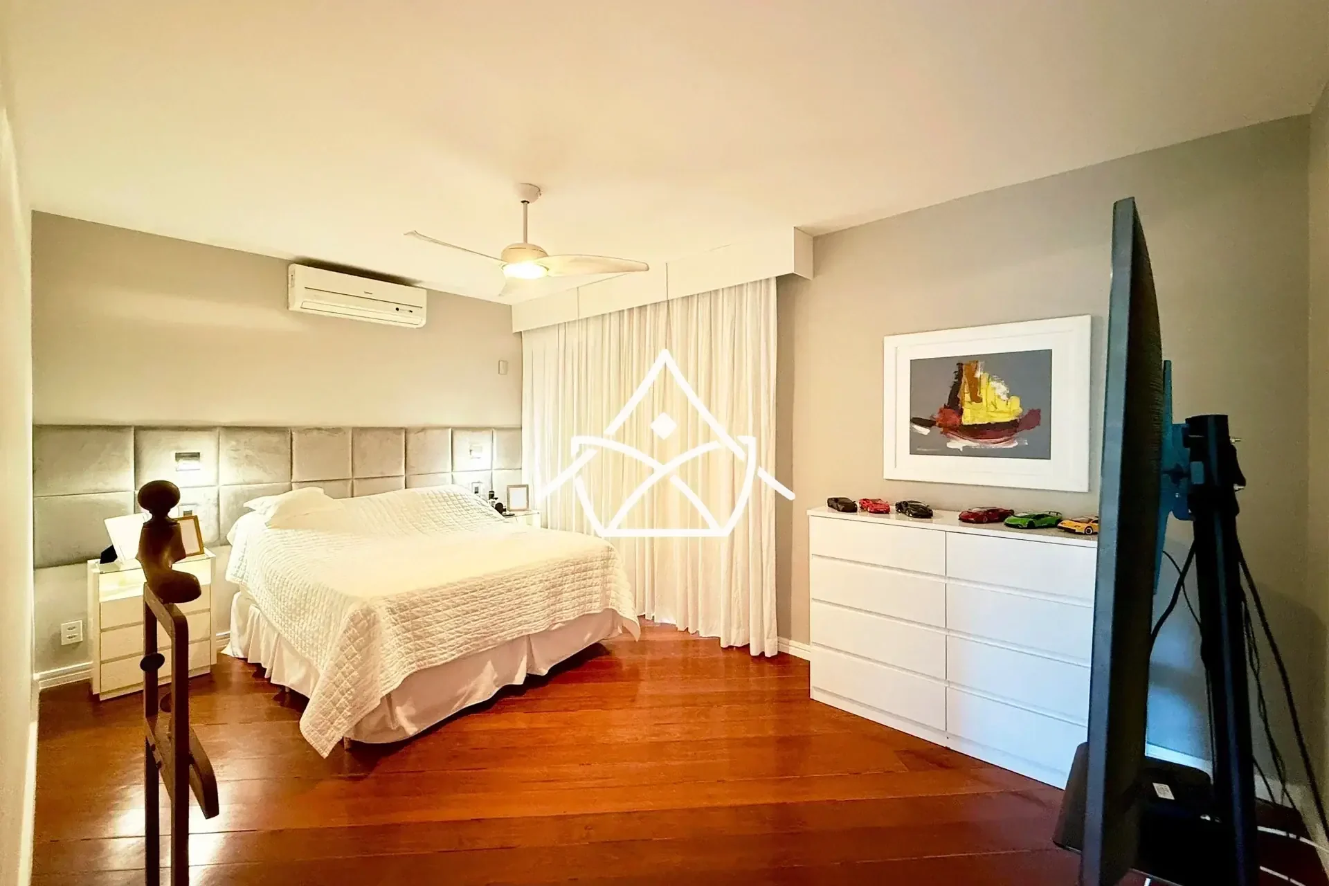 Casa com Amplo Quintal Gramado na Barra da Tijuca