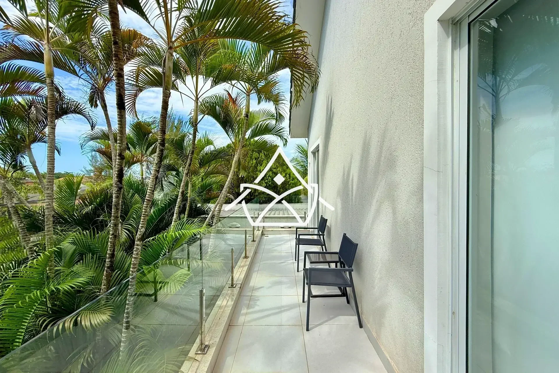 Casa com Amplo Quintal Gramado na Barra da Tijuca