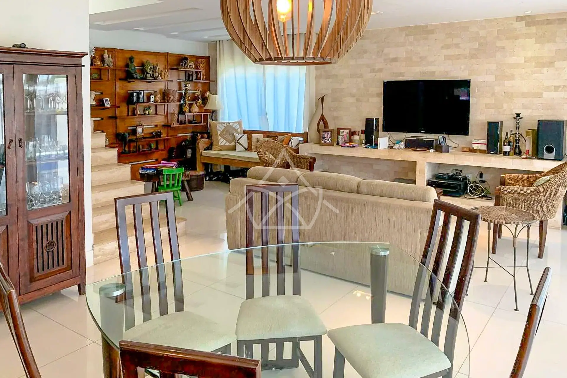 Casa com Jacuzzi no Recreio dos Bandeirantes