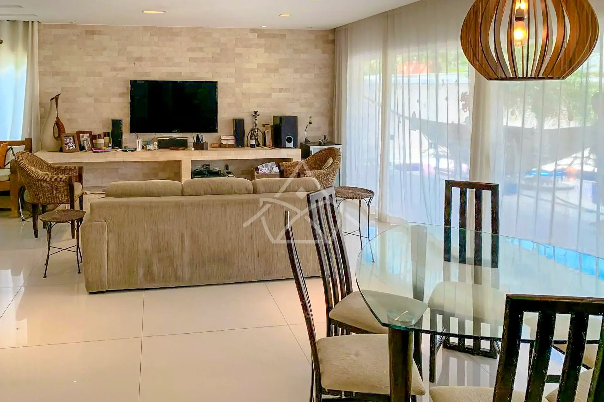 Casa com Jacuzzi no Recreio dos Bandeirantes