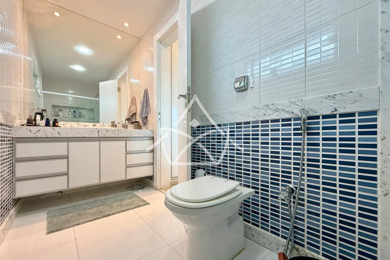 Casa com Piscina e Brinquedoteca na Barra da Tijuca